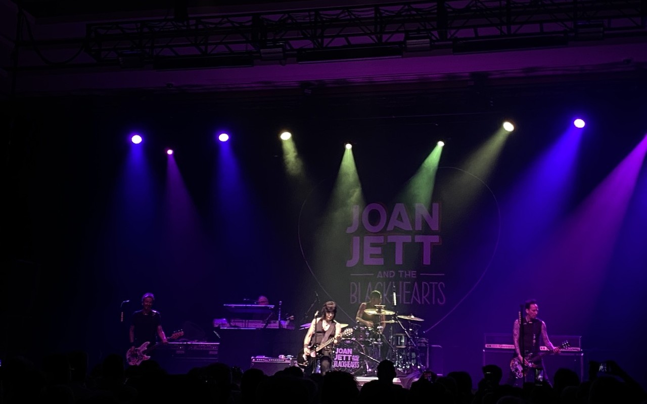 Review: Joan Jett and the Blackhearts bring tweaked nostalgia schtick to Tampa’s Hard Rock Live