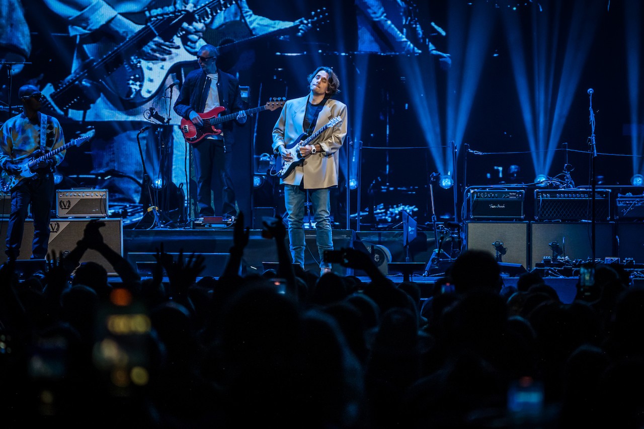 Review: John Mayer lets guitar do the talking and welcomes Tampa into his ‘Sob Rock’ fantasyland (w/photos)