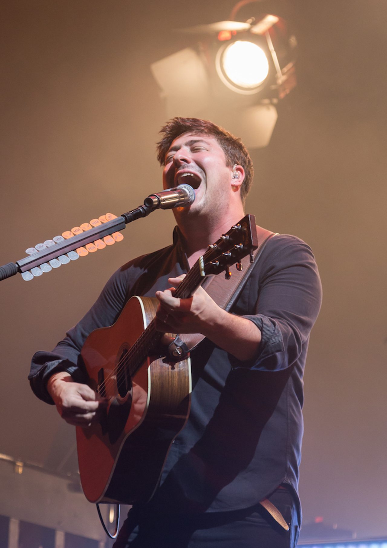 Mumford & Sons plays Amalie Arena in Tampa, Florida on September 21, 2017.