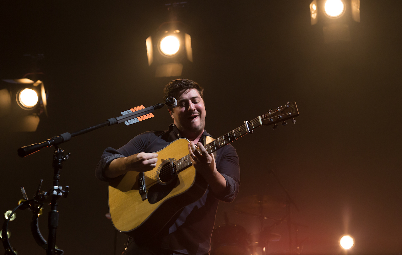 Mumford & Sons plays Amalie Arena in Tampa, Florida on September 21, 2017.