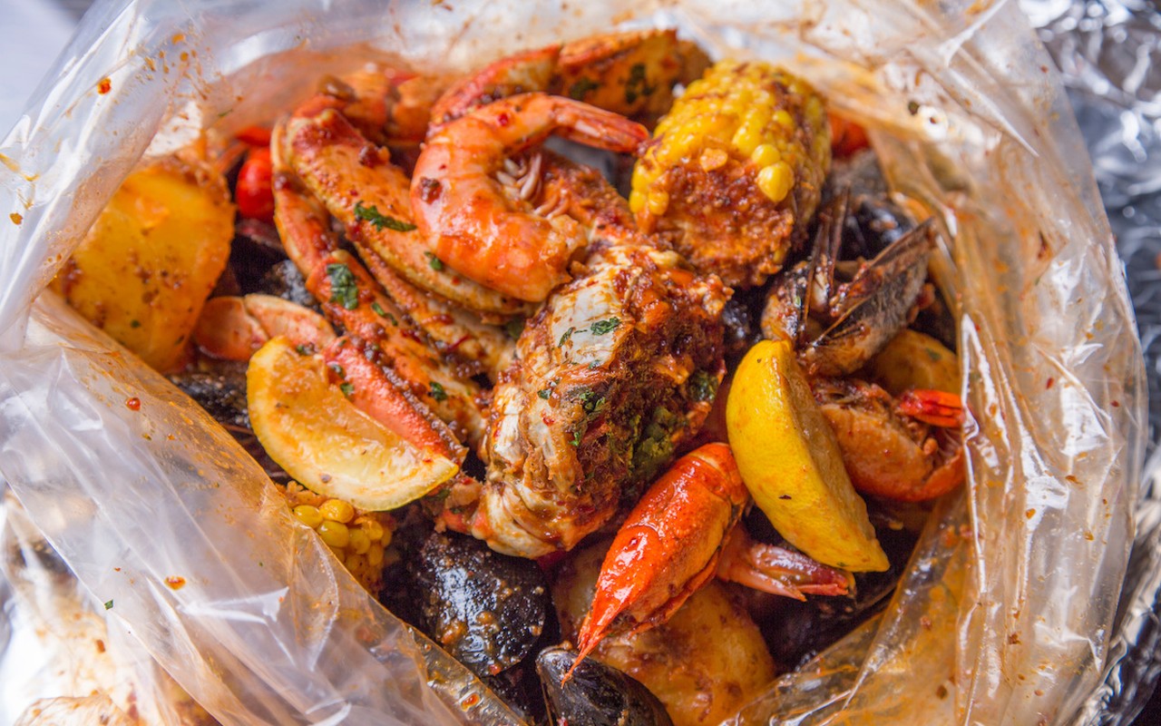 Seminole Heights brewery Common Dialect hosts seafood boil-style pop up on Friday