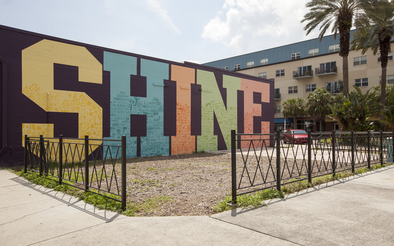 Guided by Chad Mize, Zulu Painter, Oleson Art, Mitzi Gordon and Kekllas, kids took part in the community mural project for Shine On St. Pete.