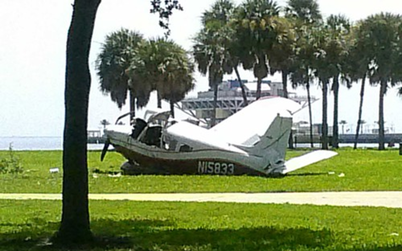 Piper Cherokee Crashes at Vinoy Point in St. Pete