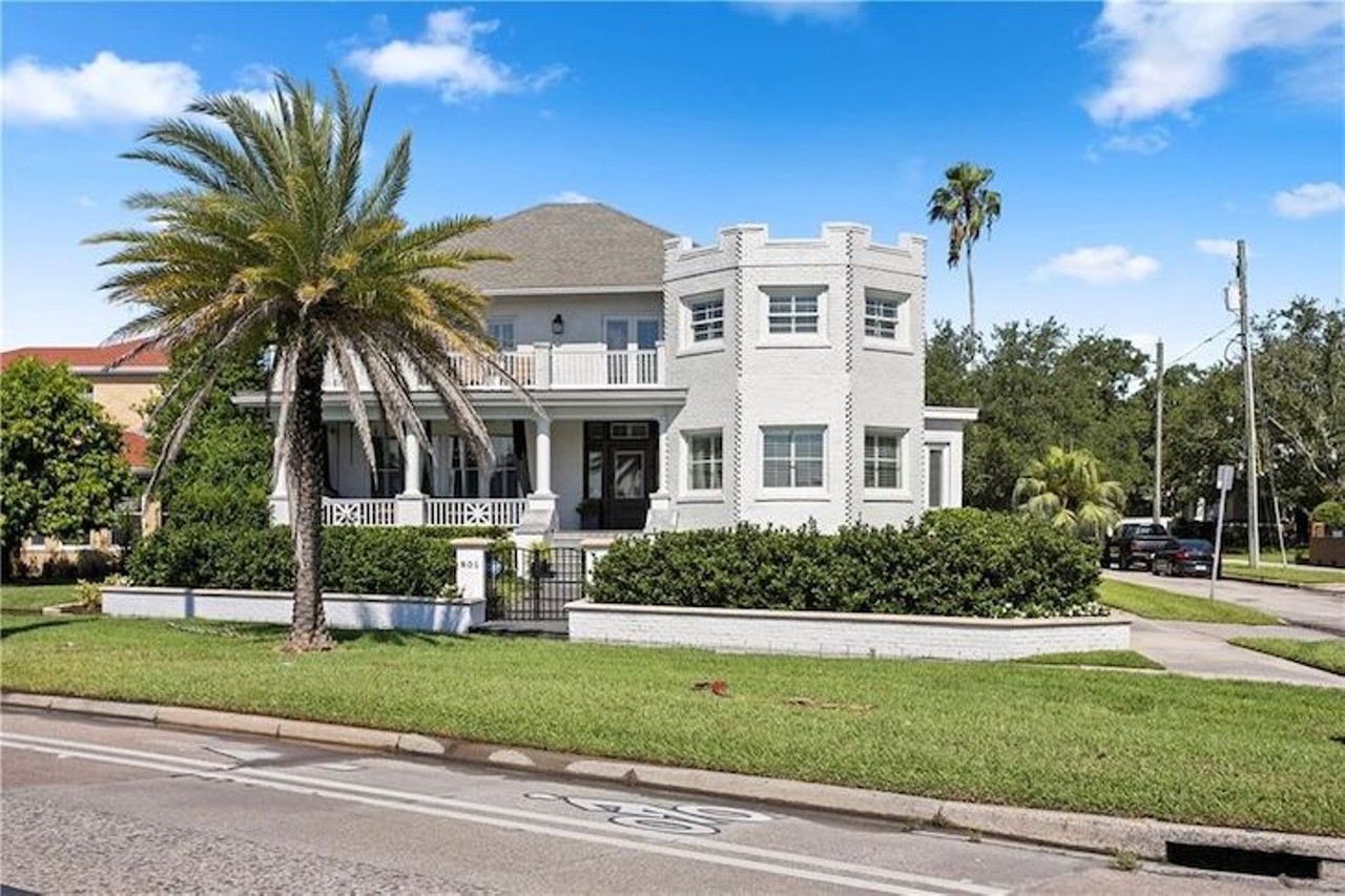 South Tampa's historic 'Castle House' on Bayshore is now on the market