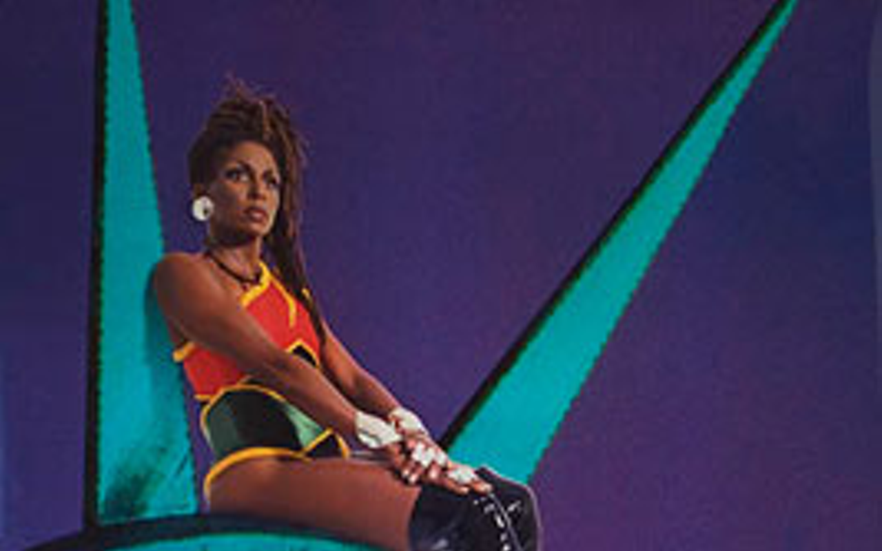 Renee Cox, Chillin with Lady Liberty, 1998
