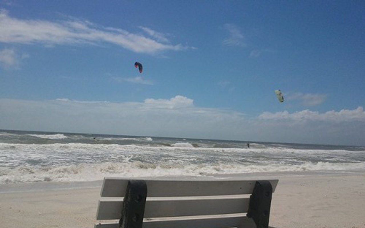 Kitesurfers on Pass-A-Grille
