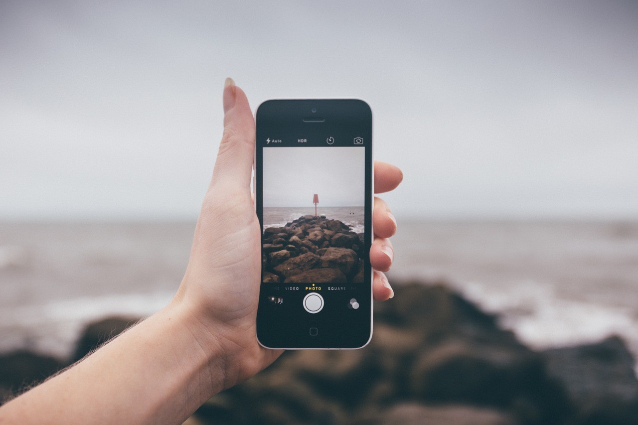 Learn to take better photos with your smart phone at FMoPA in Tampa Local photographer Scott Bolendz will teach you the fundamentals of taking a good photograph and tell you about the best photo editing apps for your cell phone.Thurs., Feb. 21, 6-8 p.m.Photo via pixabay