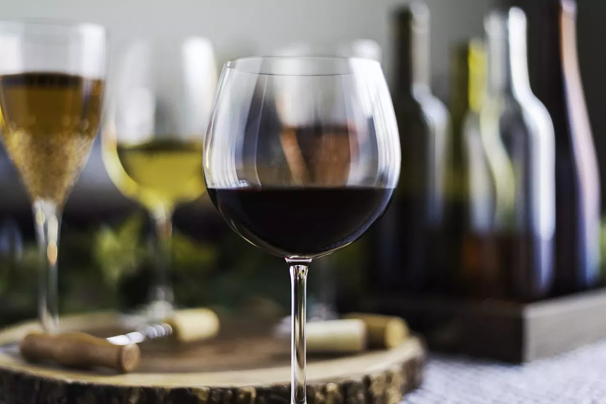wine_image_-_small.webp