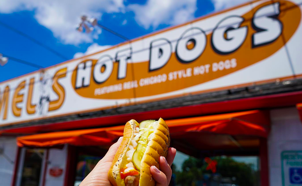 Best Hot Dogs
Mel's Hot Dogs
Finalists:Gigglewaters, Coney Island Hot Dogs