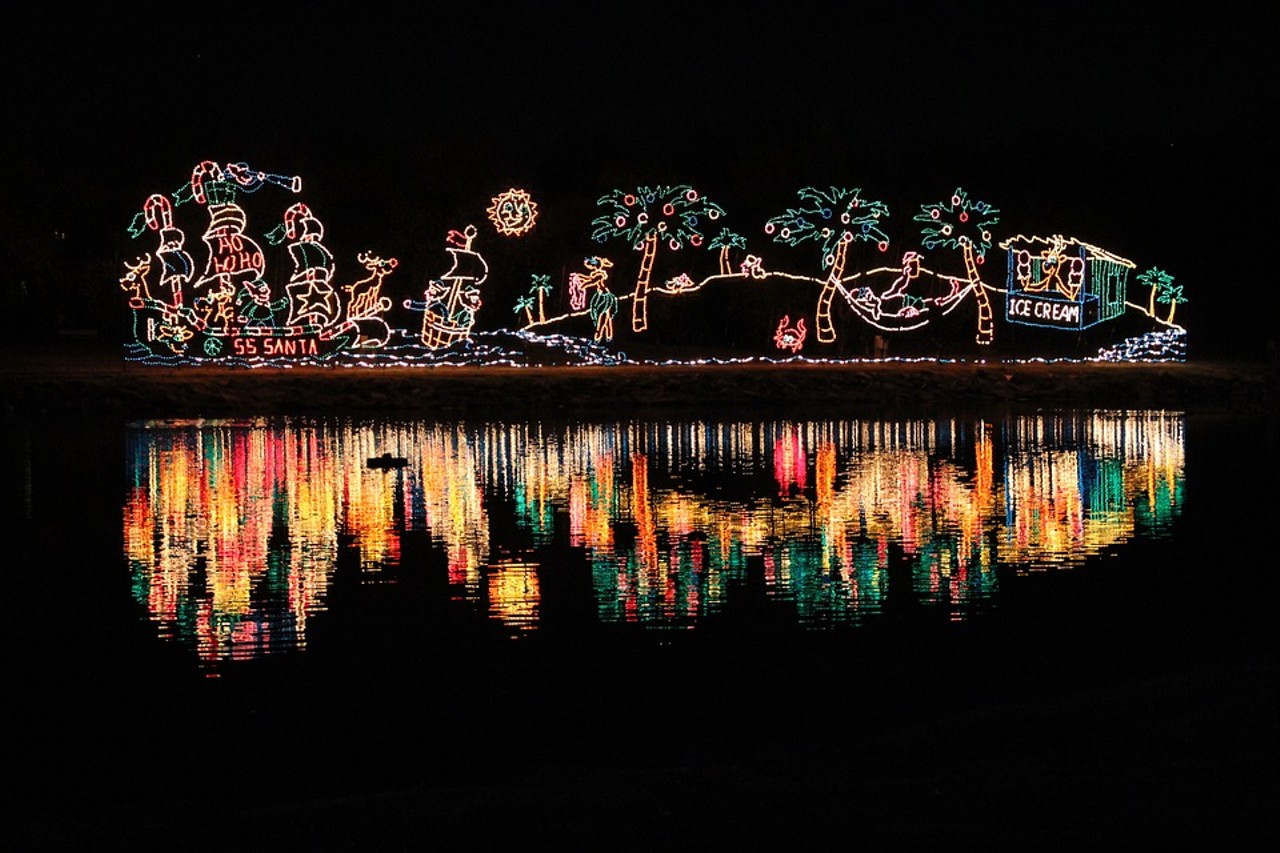 Boat parade and winter festival in the park in St. Pete Beach
Dec. 7: 6 p.m.
Photo via pixabay