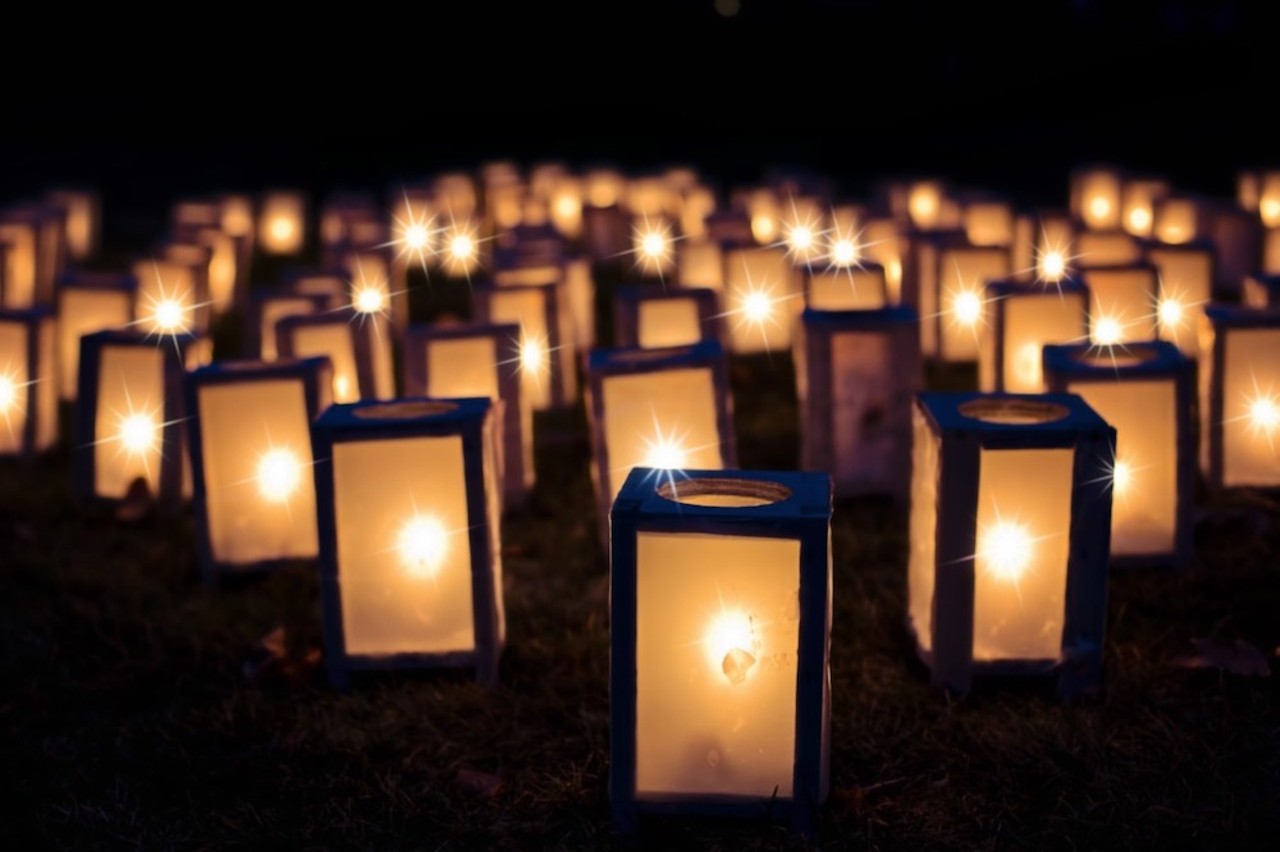 Historic Old Northeast Candlelight Tour of Homes
Dec. 9: 3 p.m. 
Photo via pixabay