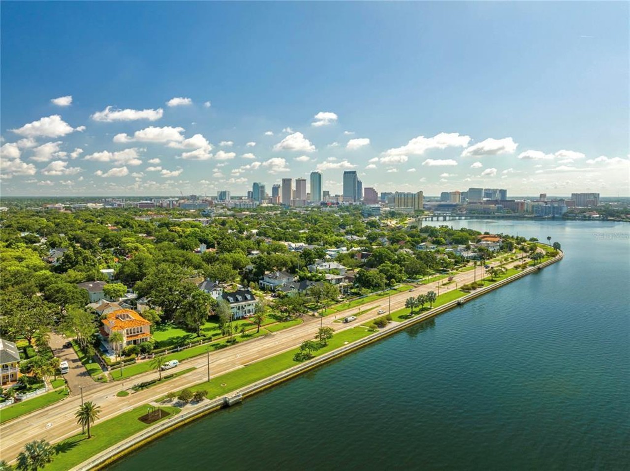 Tampa's historic Hampton House on Bayshore Blvd is now for sale
