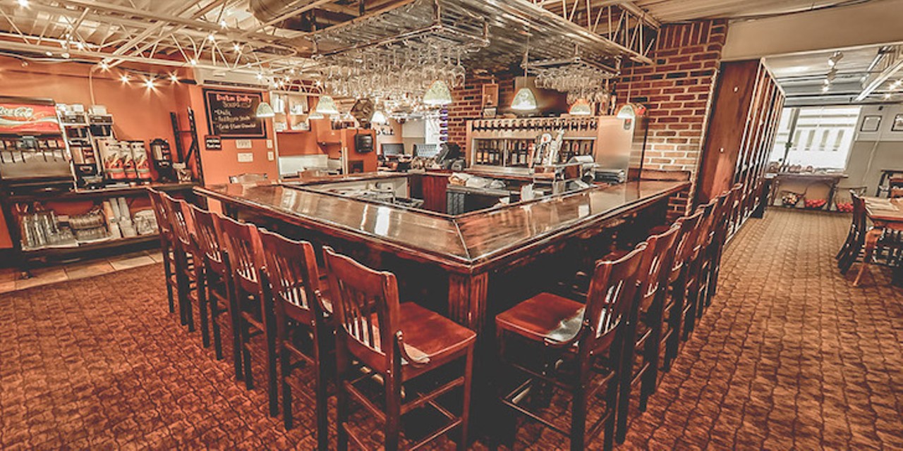 Datz
2616 S. Macdill Ave. Tampa, 813-831-7000
With raw brick pillars, cushy booth seats and chandeliers made of recycled wine bottles overhead, this quirky burger joint is a great spot to take your date without the pressure of an expensive night out.
Photo via datztampa.com