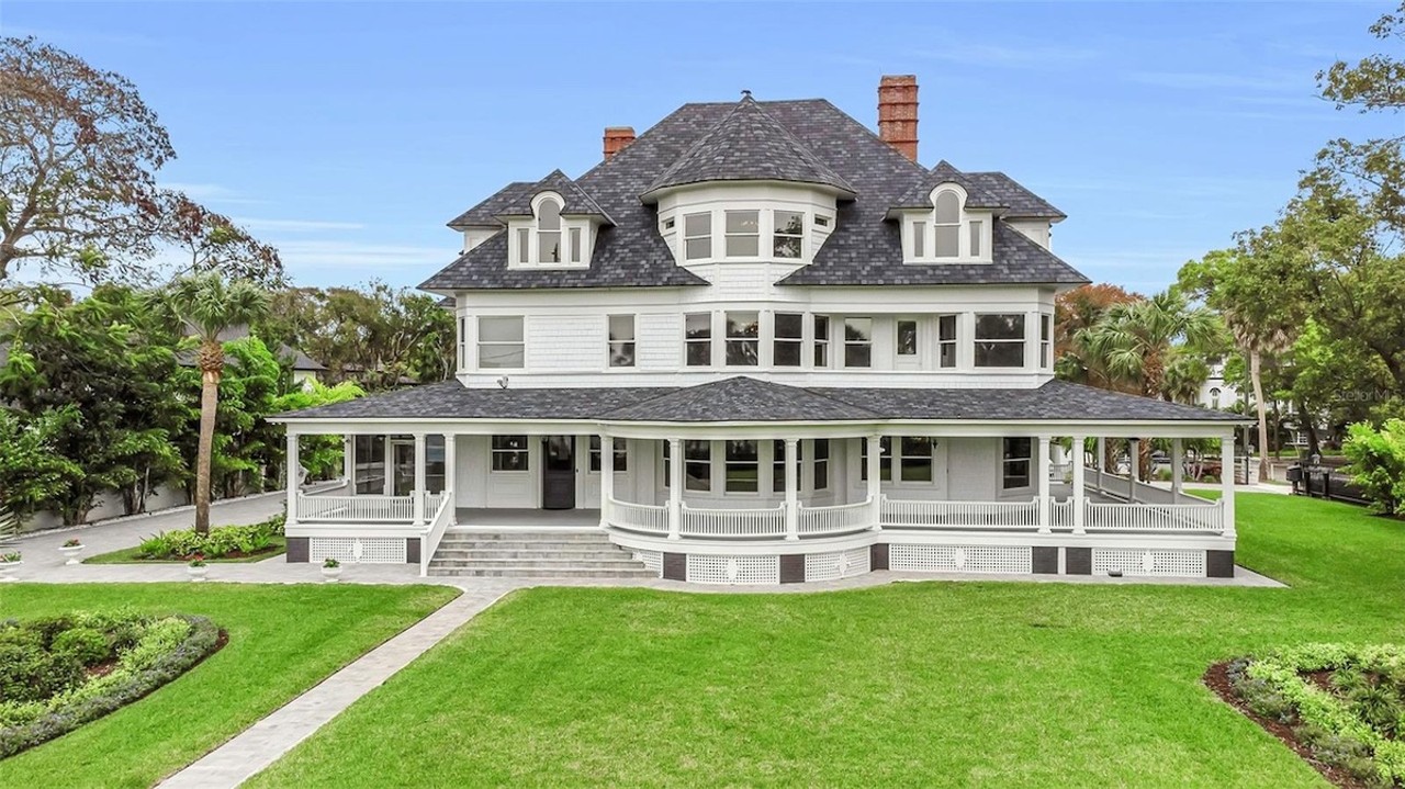 The Clemson House, a historic mansion built for a hacksaw magnate, is now for sale in Tarpon Springs