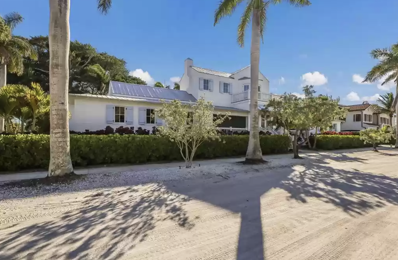 The historic Florida beach house of Henry F. du Pont is now for sale
