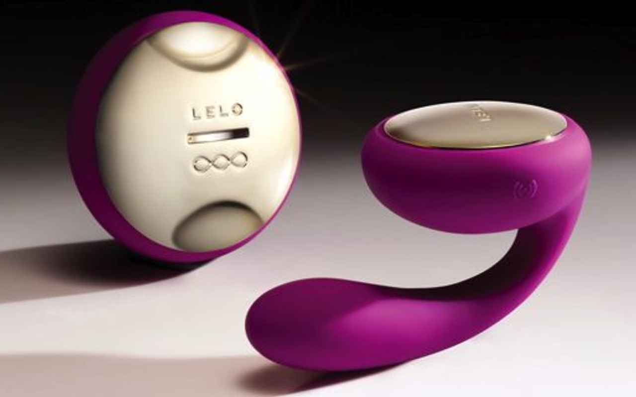 The Ida couples' massager is ideal for idle hands (video)
