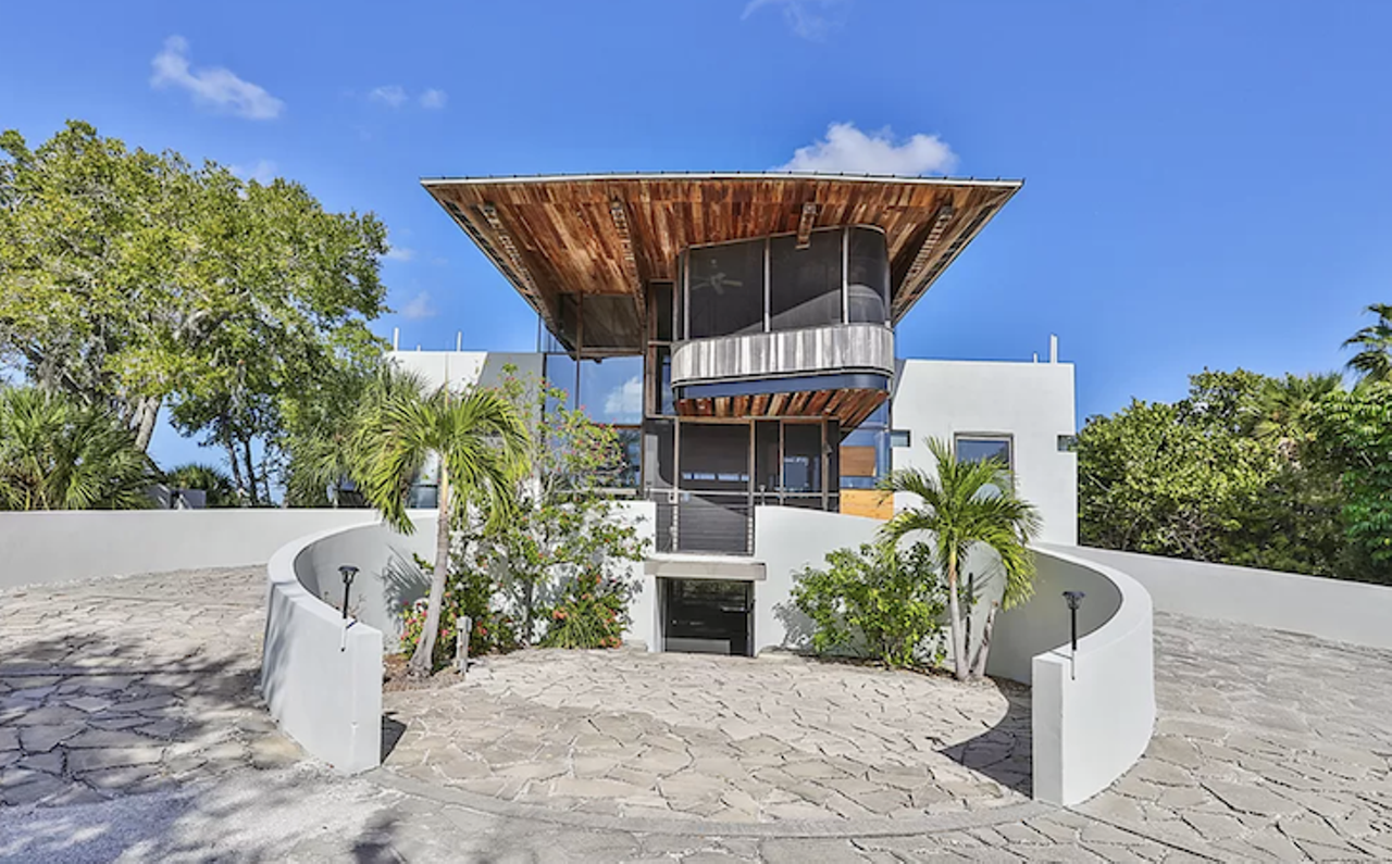 The 'Ruskin House,' one of Tampa Bay's most 'extraordinary' homes, is still on the market