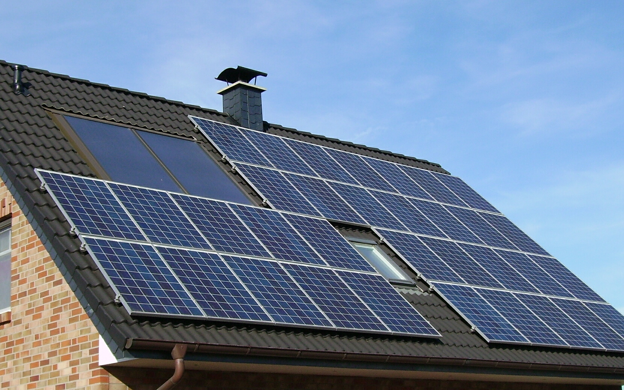 UP ON THE ROOF: The Solar Choice amendment has the backing of both environmentalists and Tea Party-ites.