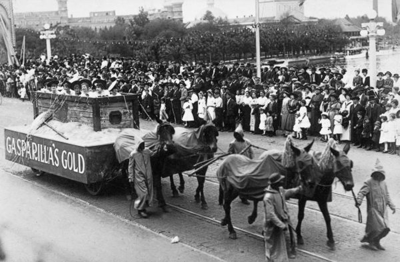 Gasparilla festival parade crossing Lafayette Street Bridge, circa 1915