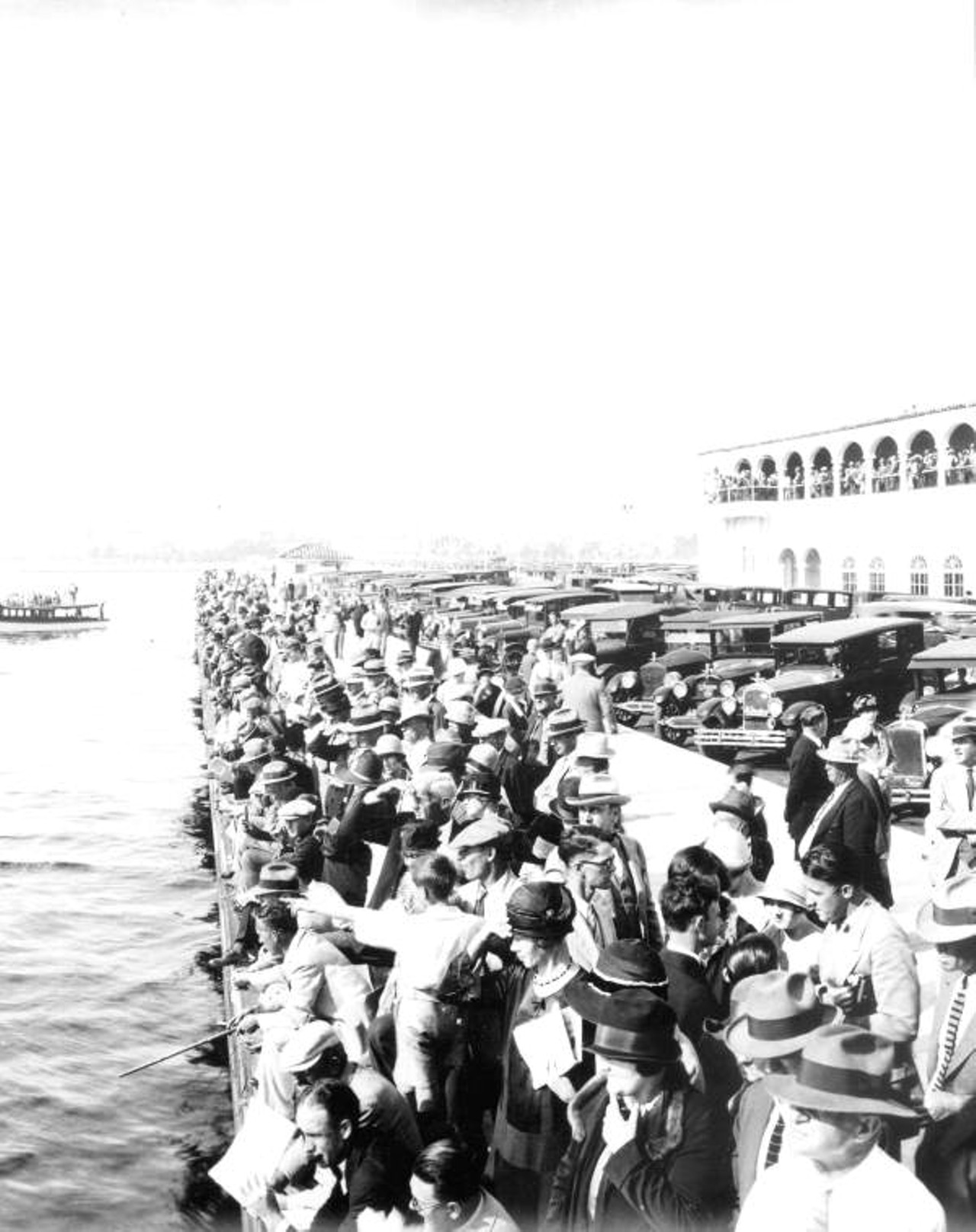 Panoramic view along the municipal pier - Saint Petersburg, Florida, 1926.