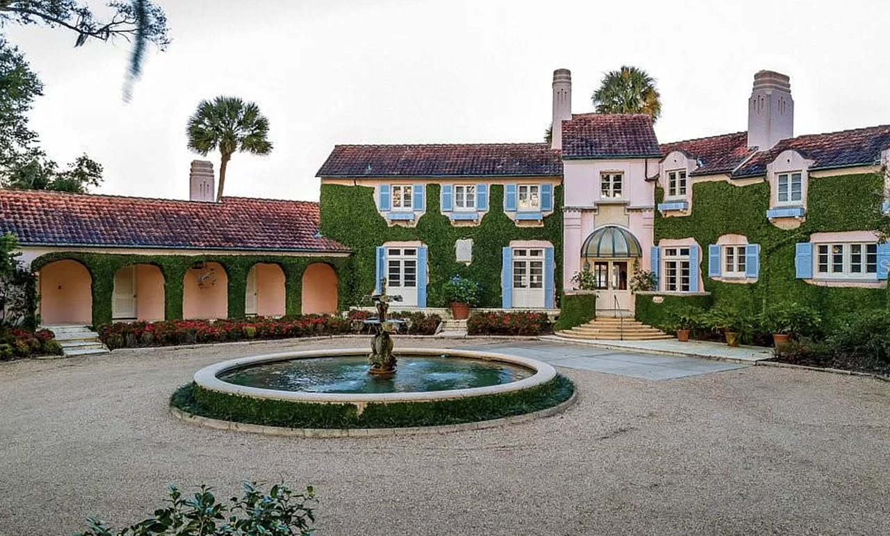 This historic Central Florida estate comes with a yard designed by Bok Tower's landscape architect