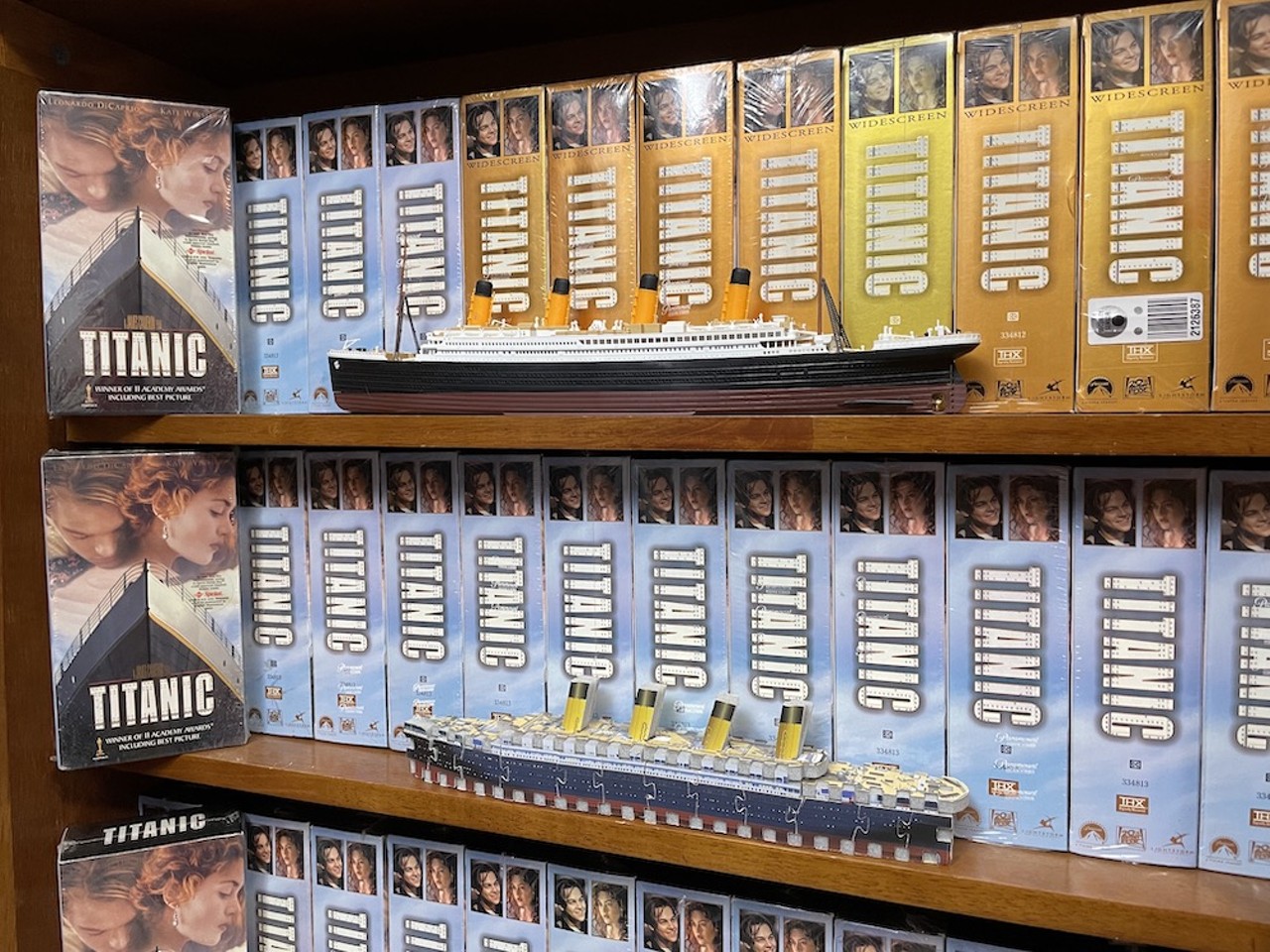 This Tampa Bay man is on a mission to collect a million copies of ‘Titanic’ on VHS