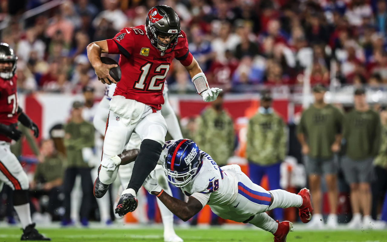 Tom Brady ‘scrambles’ as the Bucs take care of business against the New York Giants