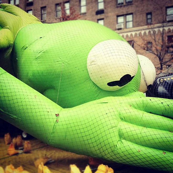 "The balloons are coming!" Kermit on his way to the 2011 Macy's Thanksgiving Day Parade. - Flickr/Quixado-Josh Babetski