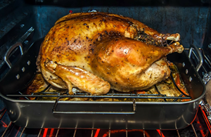 The turkeys come from an anonymous donor. - Pixabay