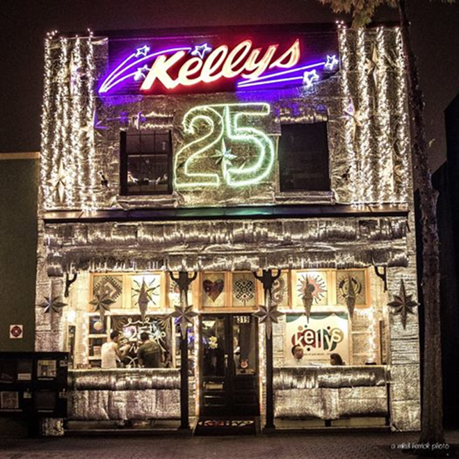 On the menu: Kelly's in Dunedin turns 25 - Kelly's