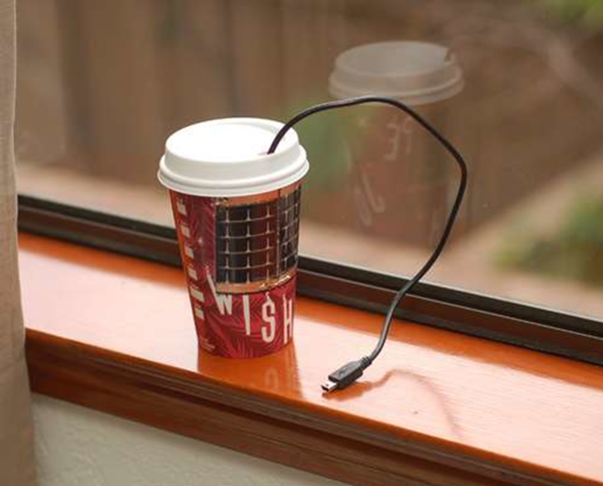 DIY Green: Solar powered USB charger disguised as a coffee cup - James Long/GadgetGangster.com