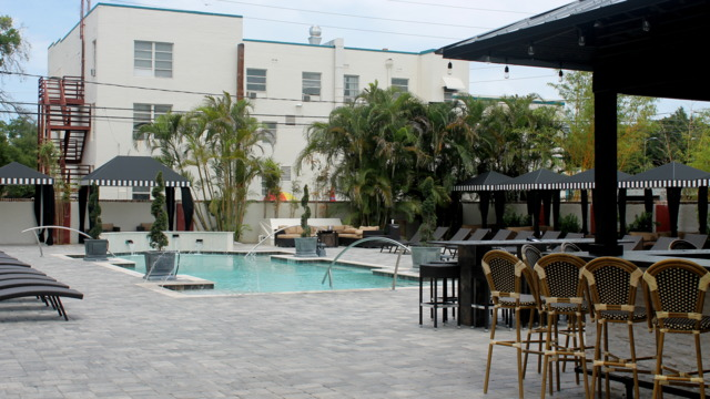 The pool bar in the Hollander's courtyard. Enticing, no? - Meaghan Habuda