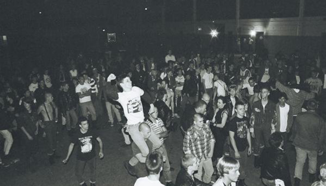 Crowd at Homer W. Hesterly show circa 1987. - COURTESY OF TONY PATINO