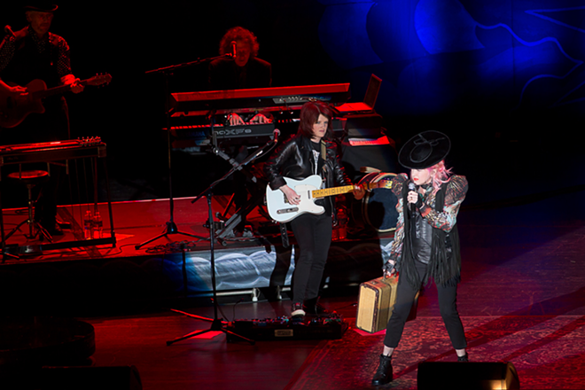 Concert review: Cyndi Lauper shows her true colors at Ruth Eckerd Hall