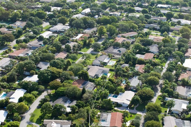 Florida wants to get rid of anonymous neighborhood code snitches