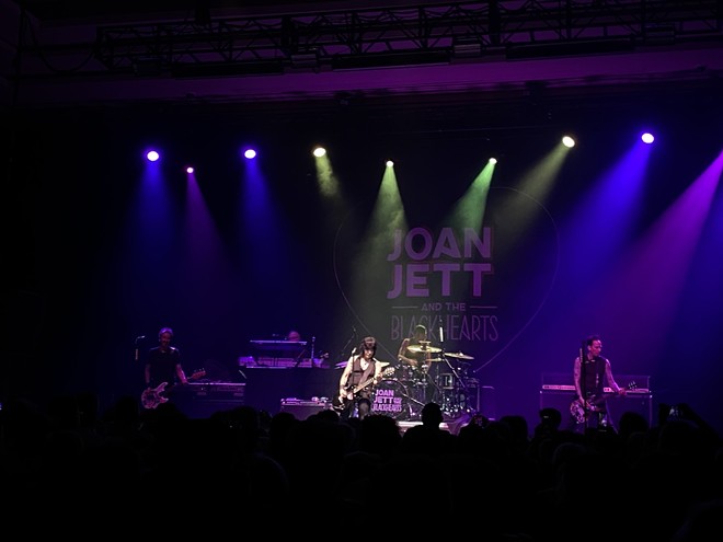 Review: Joan Jett and the Blackhearts bring tweaked nostalgia schtick to Tampa’s Hard Rock Live