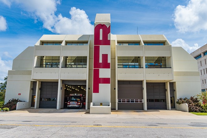 Tampa Fire Rescue Station no. 1 in Tampa, Florida. - Photo bia Sunshower Shots/Adobe