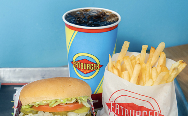 Fatburger returns to Tampa Bay, Sea Hags Bar &amp; Grill says goodbye, and more local foodie news