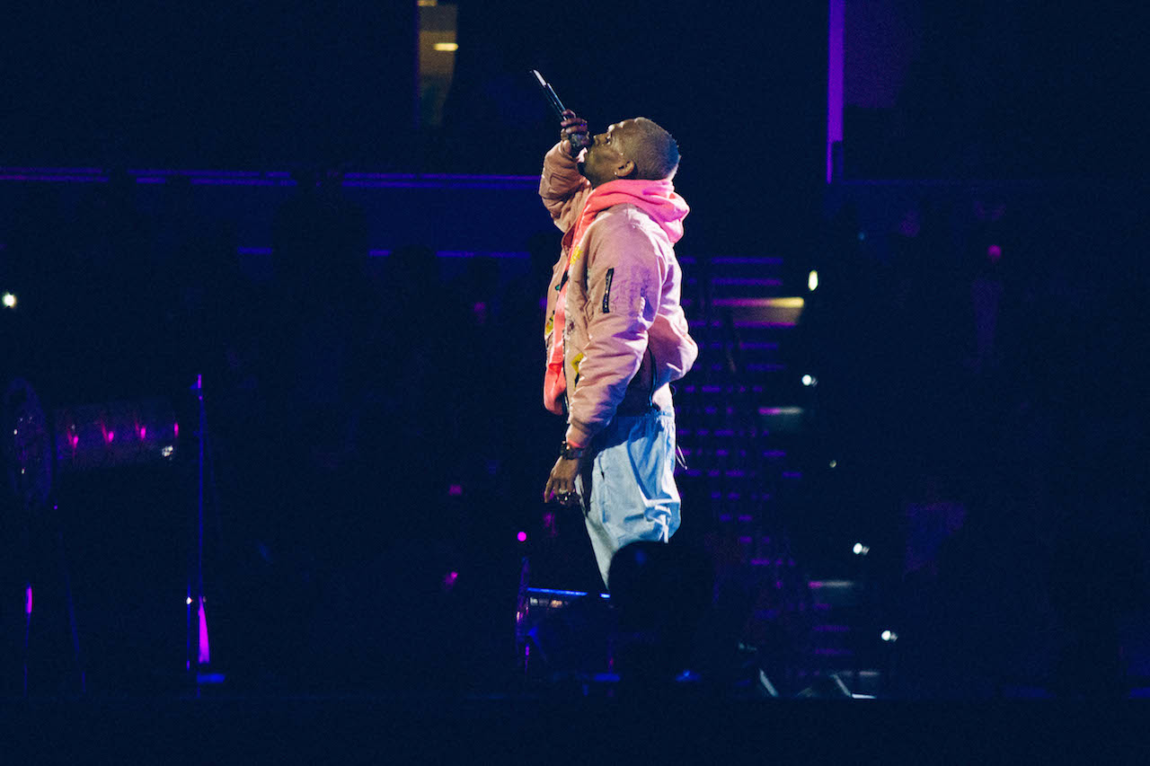 Chris Brown's Caps – Sooo Fabulous!