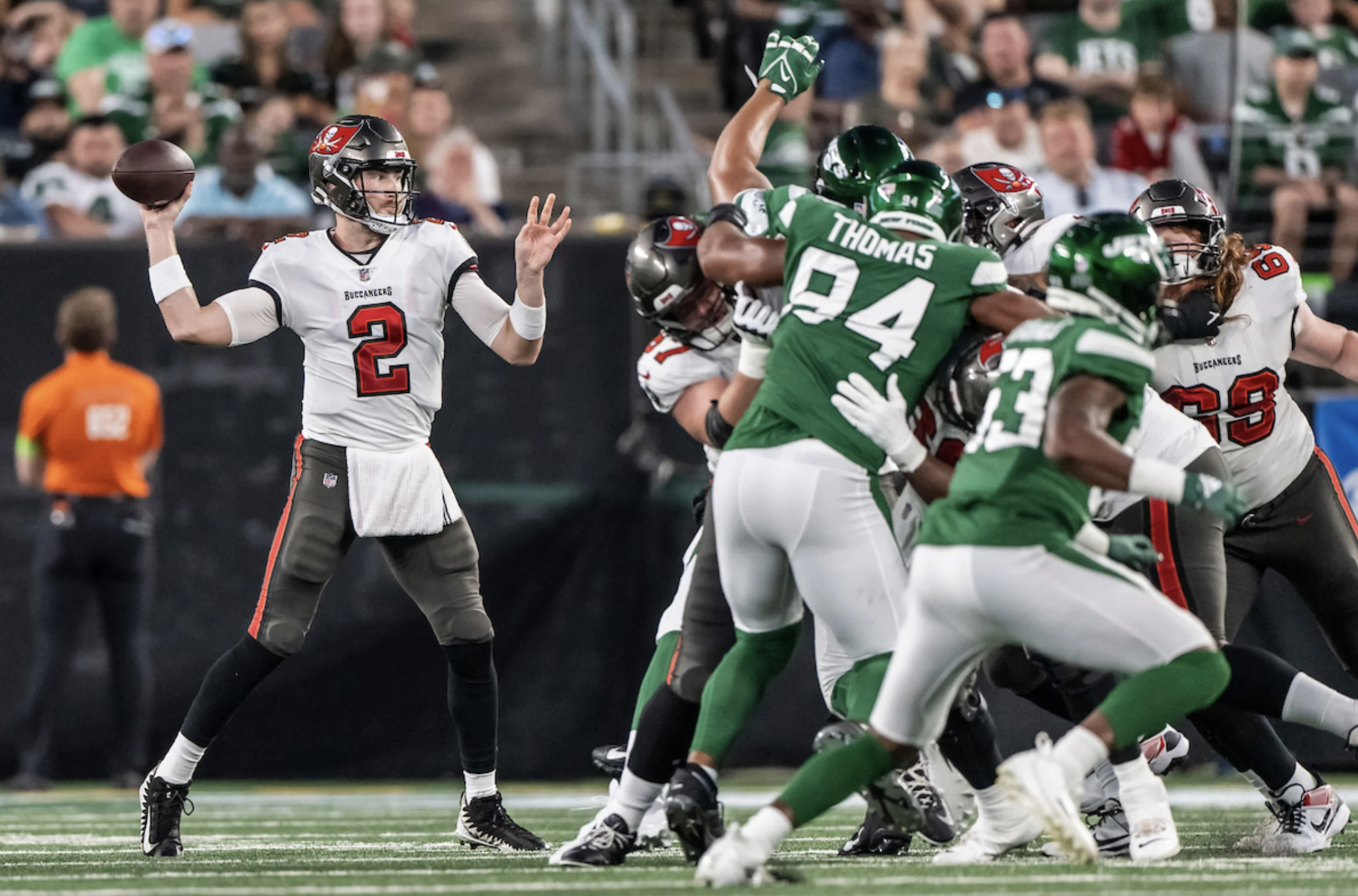 Baker Mayfield's bumpy ride: Buccaneers struggle against Eagles