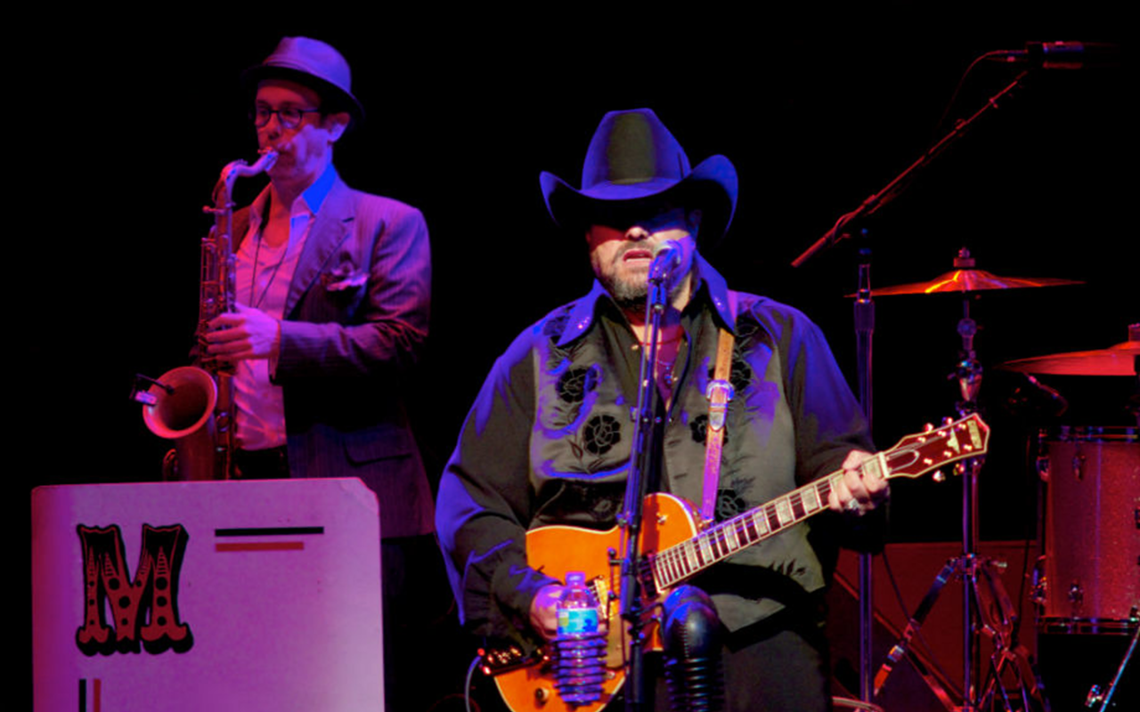 Raul Malo, The Mavericks, Capitol Theatre, Clearwater, 5/1/2014