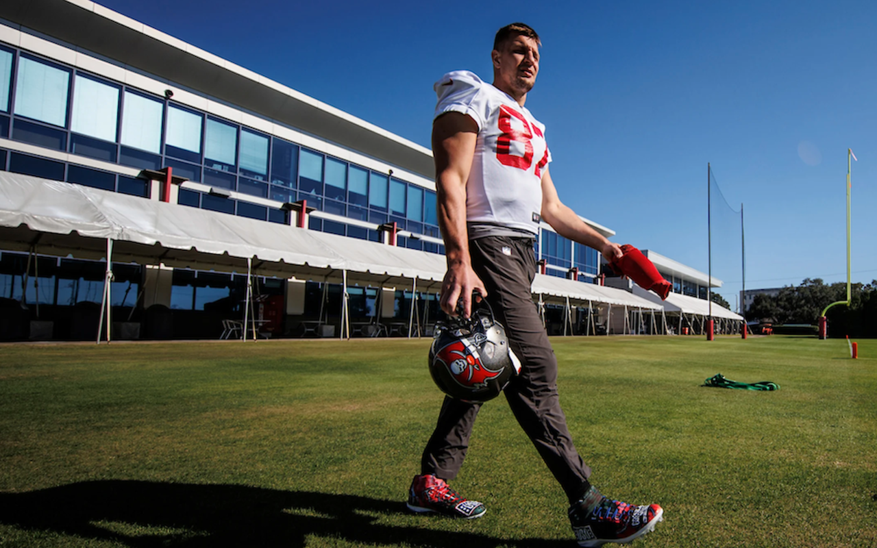 Welcome to the Wolf Pack, Rob Gronkowski!