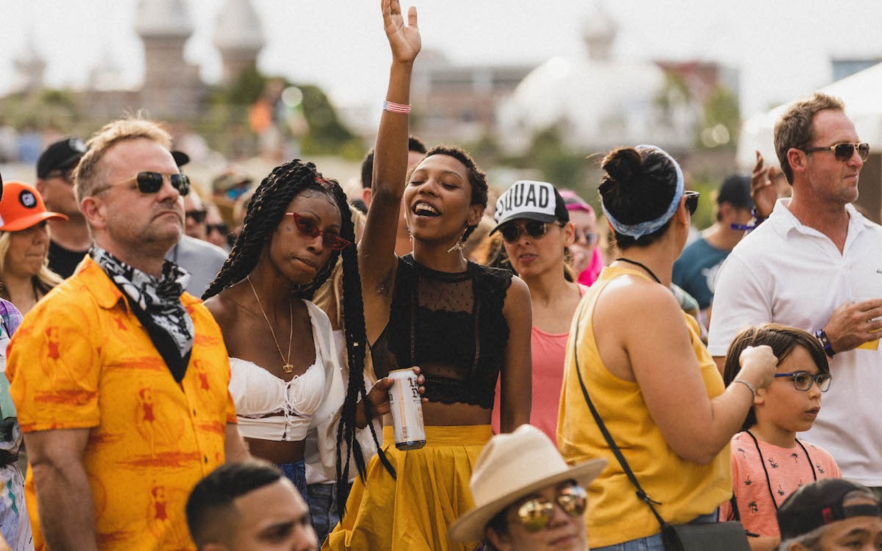 DJ Lele Beats (center) at Gasparilla Music Festival 2021.