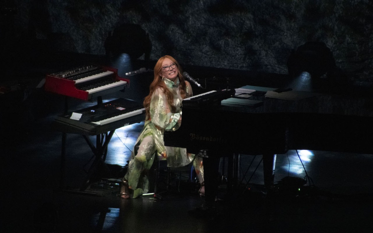 Review: Tori Amos does it all in Clearwater during triumphant, sold