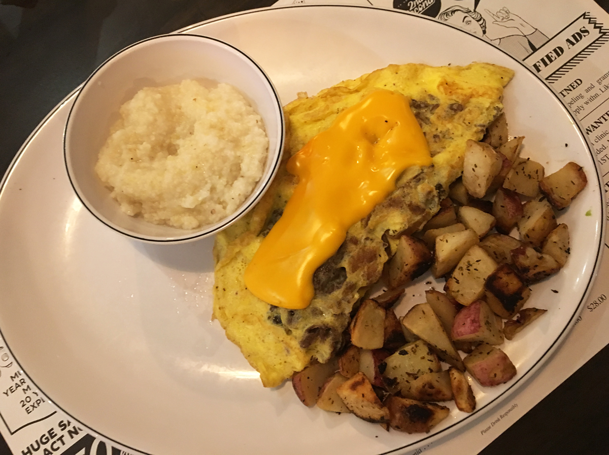 restaurant review 2nd & Second 24-hour diner downtown St. Pete, Tampa