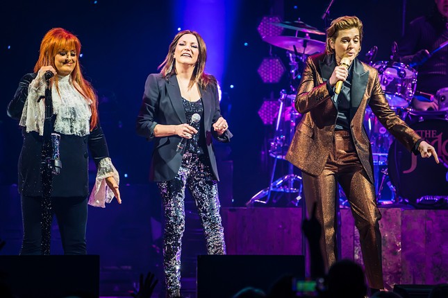 (L-R) Wynonna Judd, Martina McBride and Brandi Carlile at Amalie Arena in Tampa, Florida on Feb. 24, 2023.