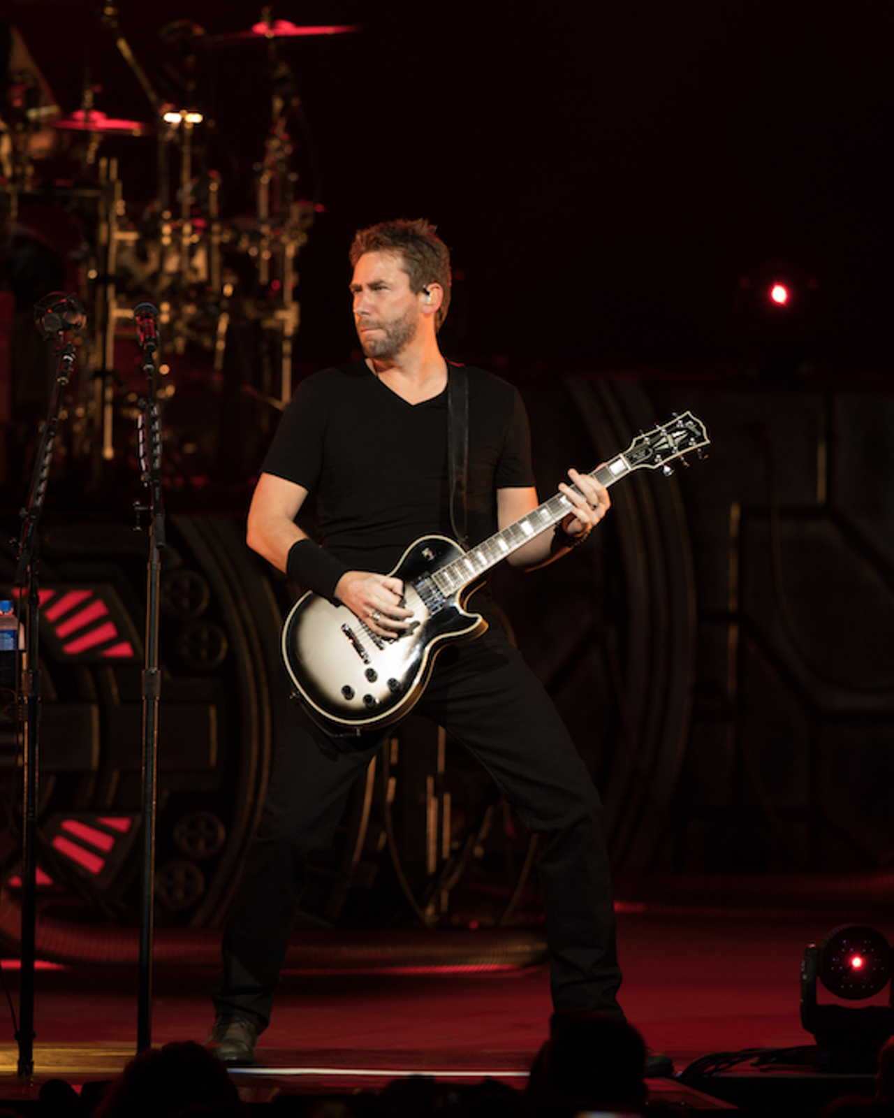 Review Nickelback doesn't care if you like it — neither does a nearly