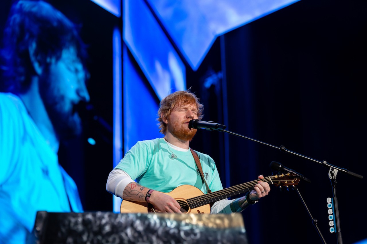 Photos of Ed Sheeran playing Tampa's soldout Raymond James Stadium