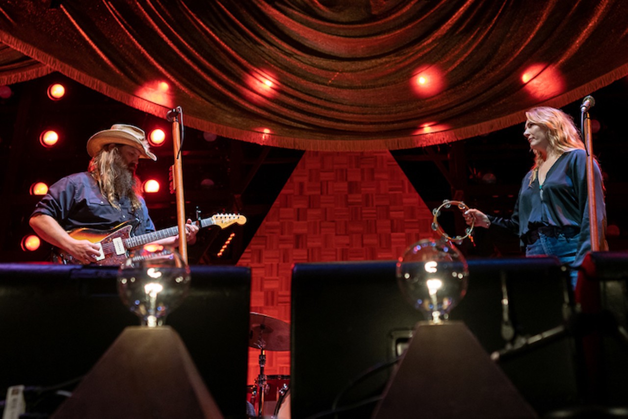 Chris Stapleton helps Tampa fans they’re still in the midst of a