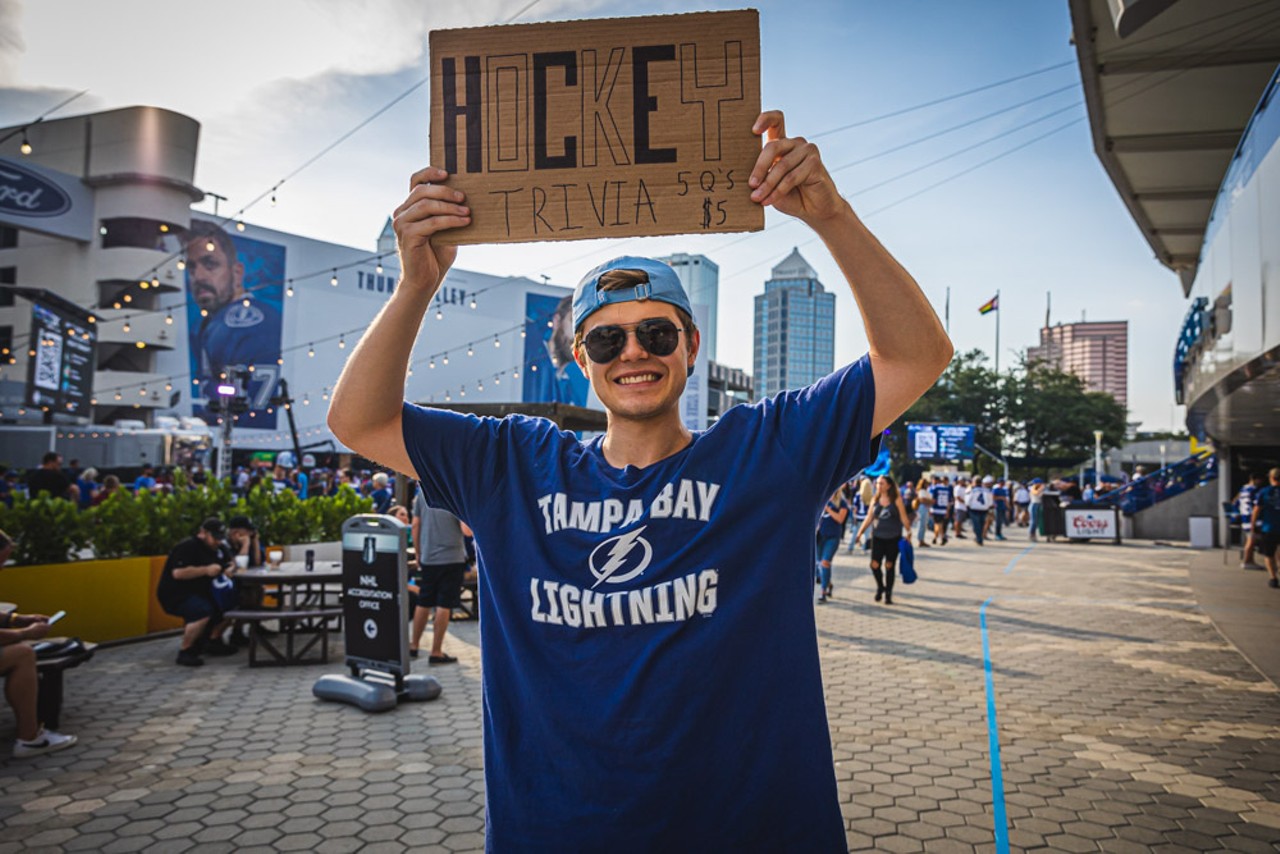 Tampa Bay Lightning Go BOLTS Team Fans T-shirt